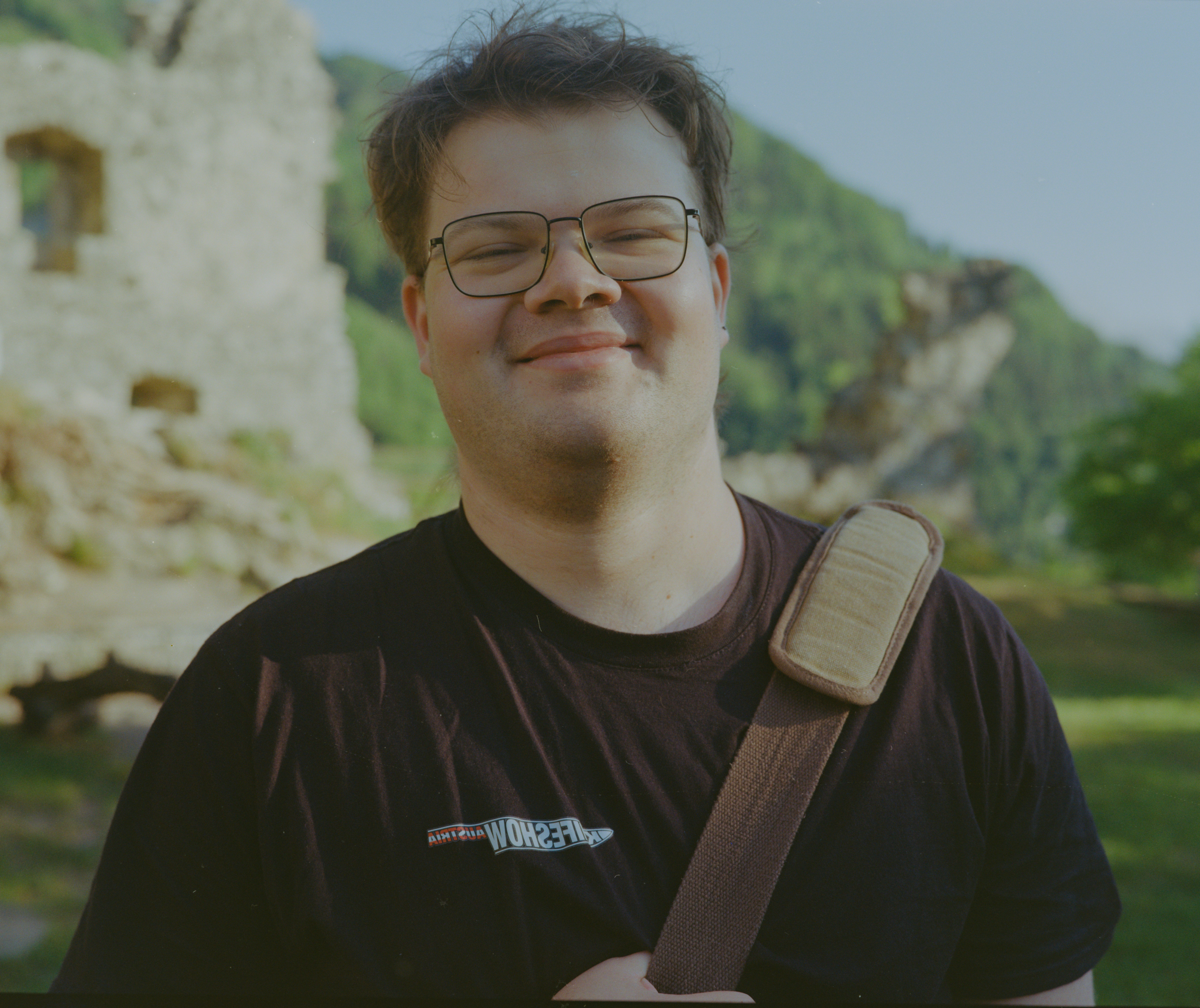 Elias, the photographer behind Analog Hell